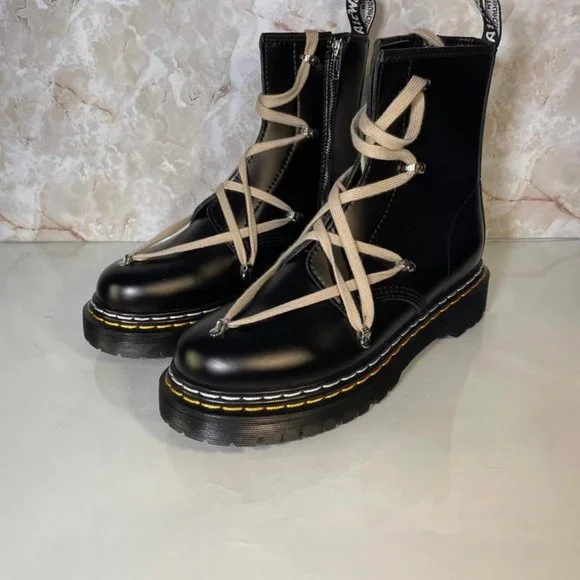 Dr. Martens 1460 Bex Leather Boot(UA) Size 11 - Picture 1 of 4